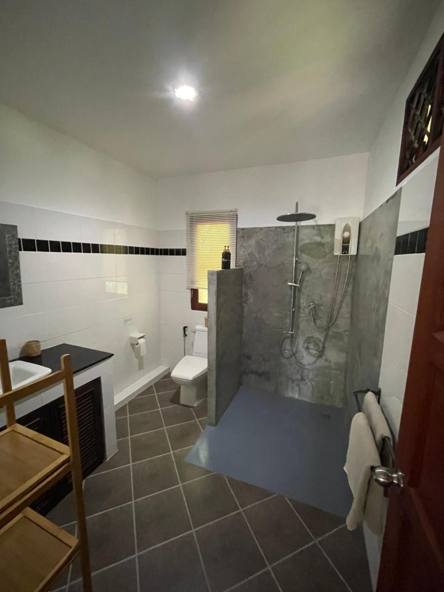 Jade Guest house *