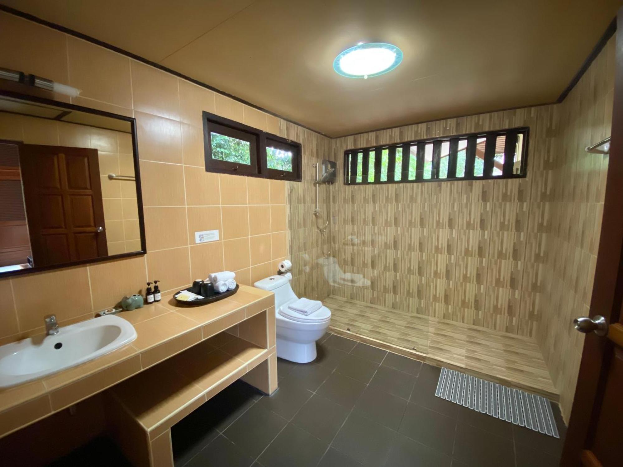 Baan Laem Noi Villa's Rumah percutian
