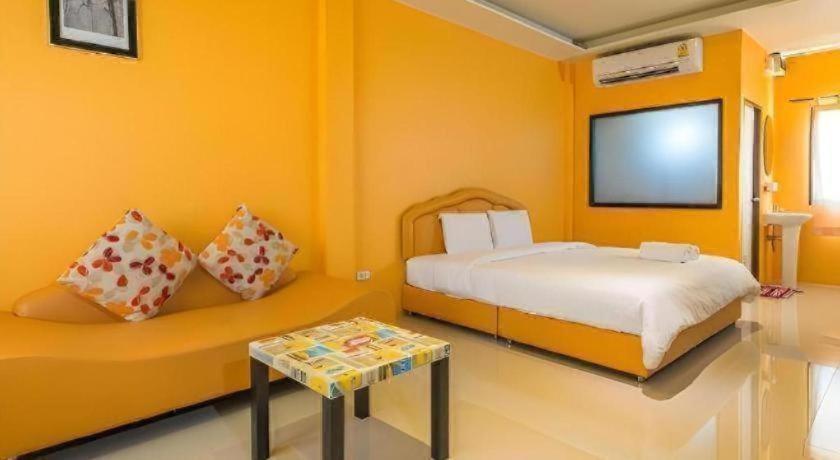 Fewtor Place Hotel 3*