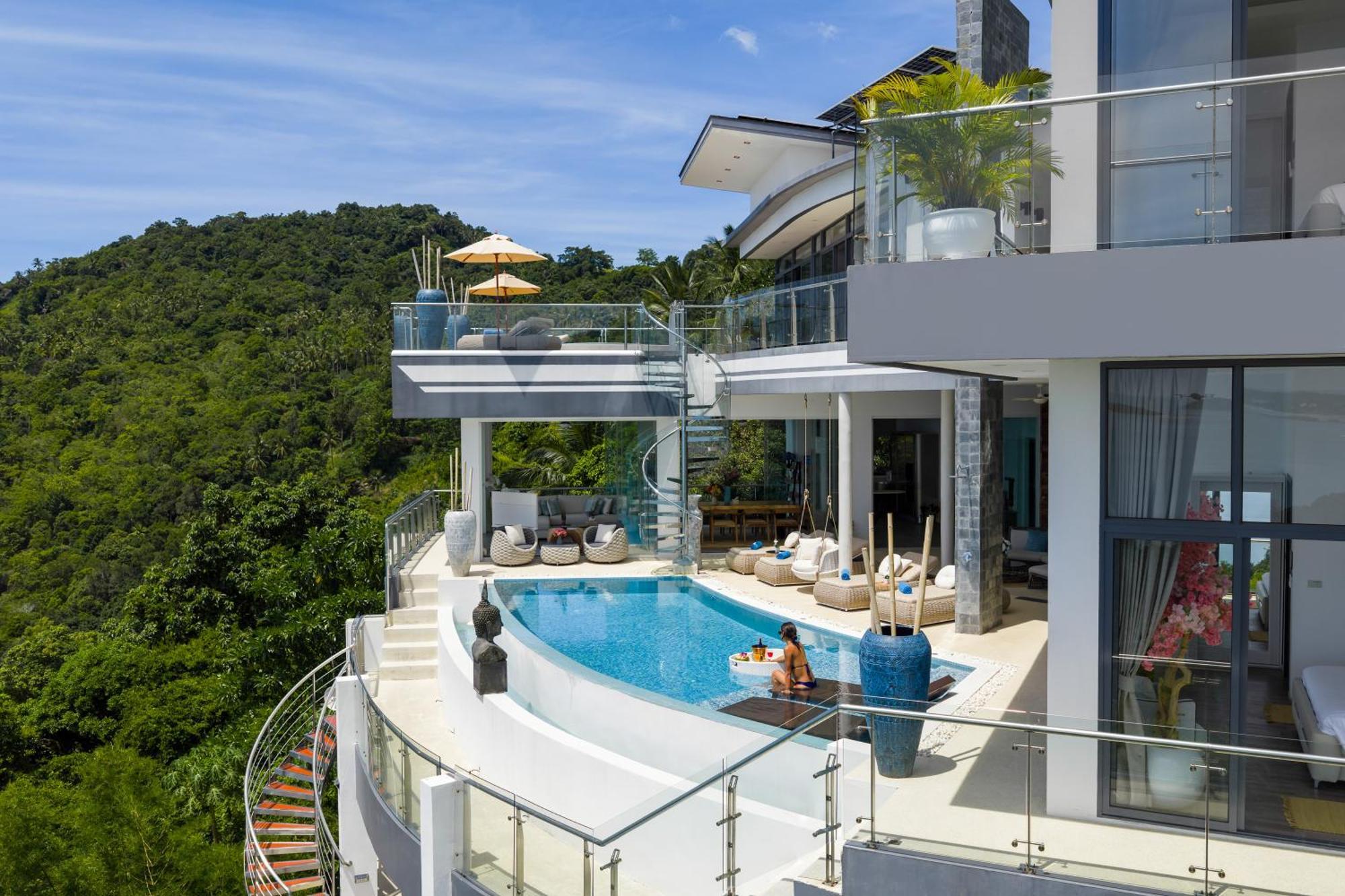 Seawadee - Luxurious, Award-winning Design With Amazing Panoramic Seaview *