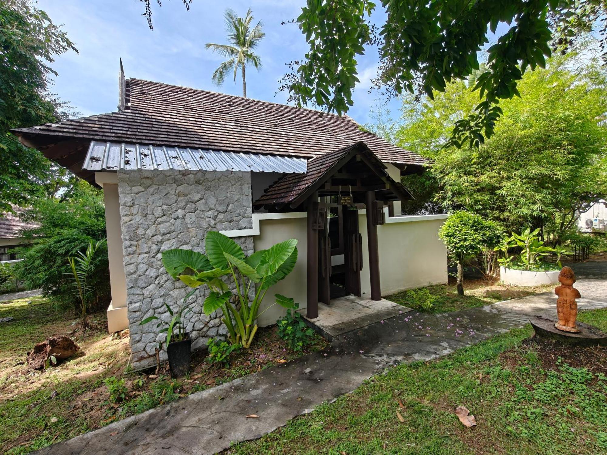 Resort Bhundhari & Samui Strand von Chaweng