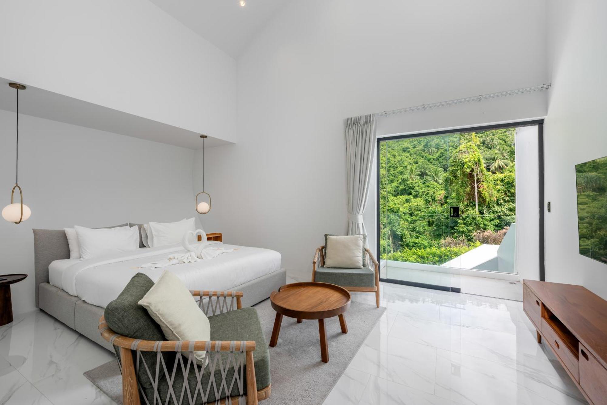 Seaview Lux Dream Villa *