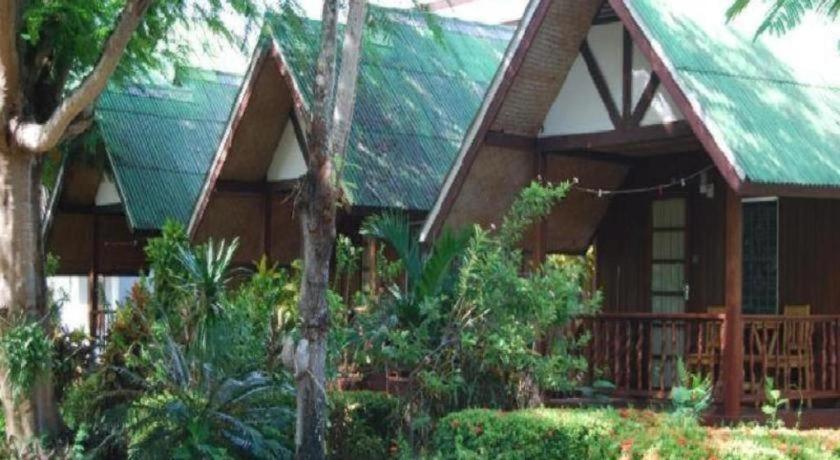 Rose Garden Samui Resort