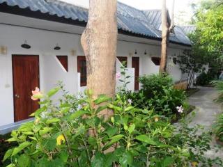 Baan Rom Mai