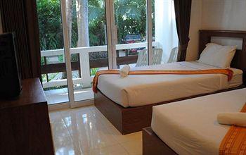 Amity Beach Hotel Maret