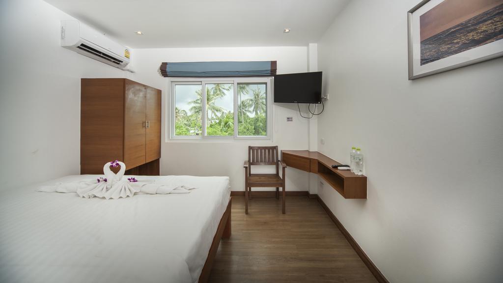 Hotel Maenam Bay 3*