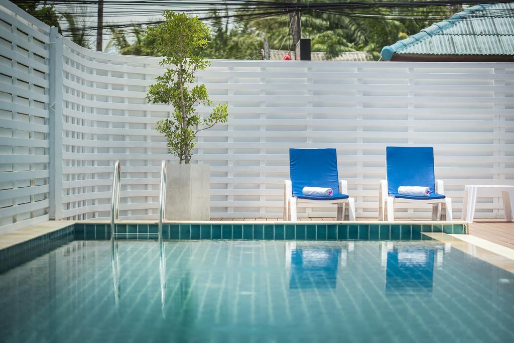 Hotel Maenam Bay 3*