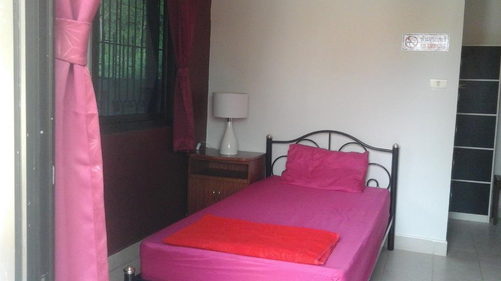 Guest house Back Packers Paradise Hua Thanon (Koh Samui)