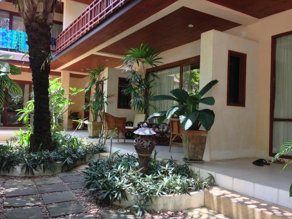 Summer Lamai Beach (Koh Samui)