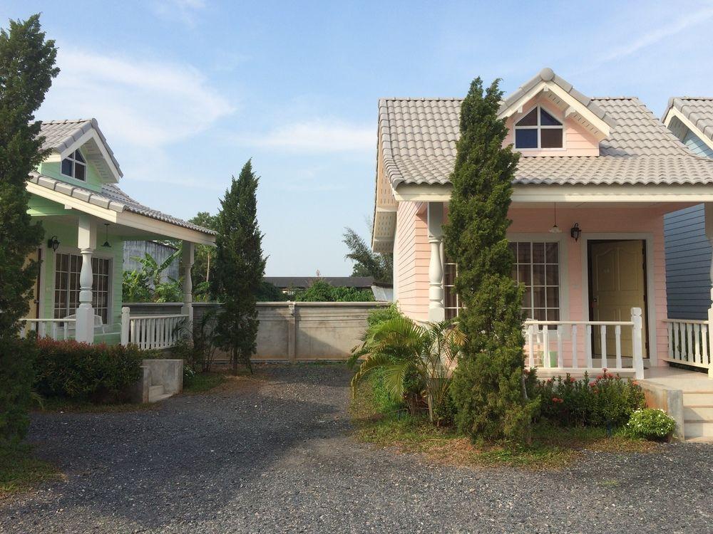 Suite Villa Hotel 2*