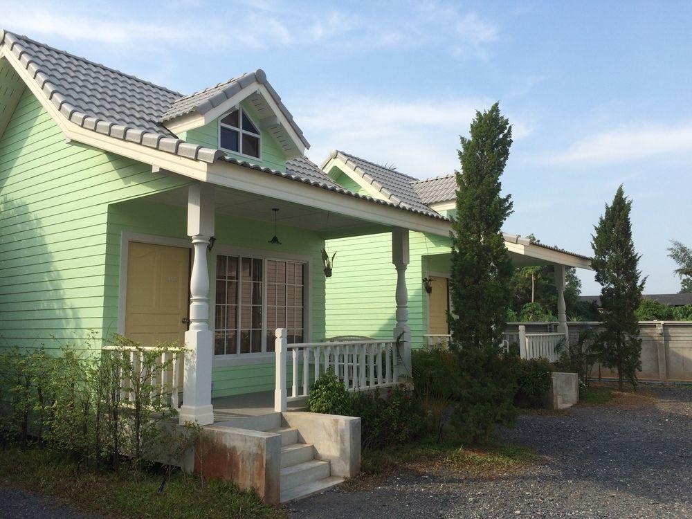 Suite Villa 2* Choeng Mon