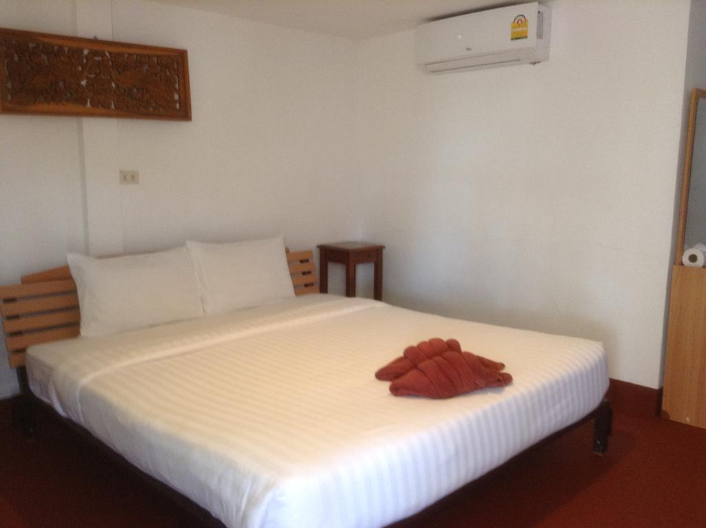 Siam Shades House 3*