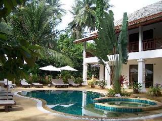 Royal Hotel