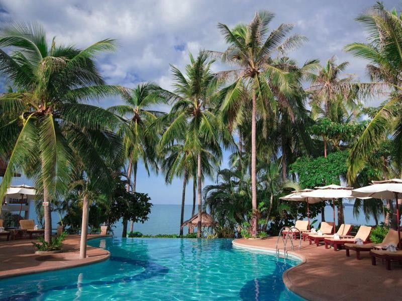 Resort Pinnacle Samui Mae Nam
