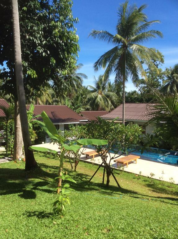 Resort Baan Nai Suan