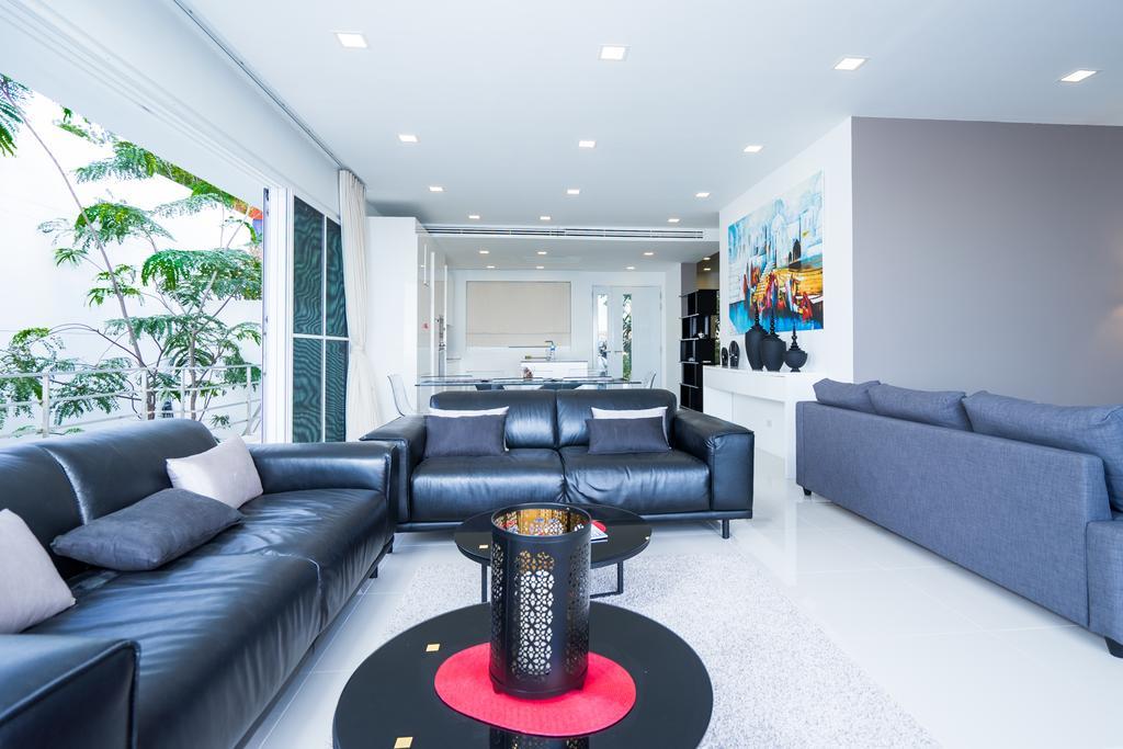Unique Boutique 3*