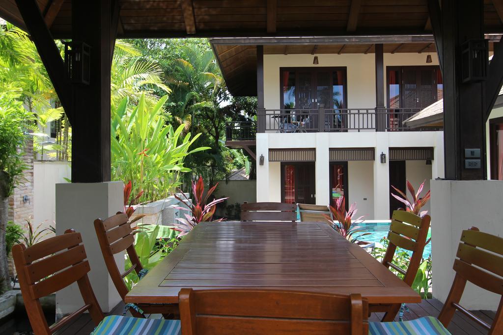 Large 4 Bed Short Walk To Maenam Villa