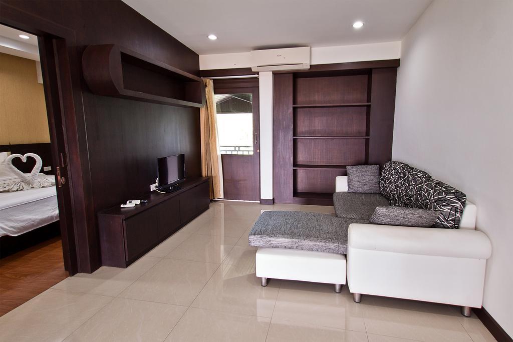 V Samui 3*