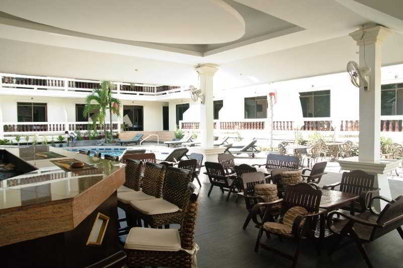 Tropical Palm Resort 3*