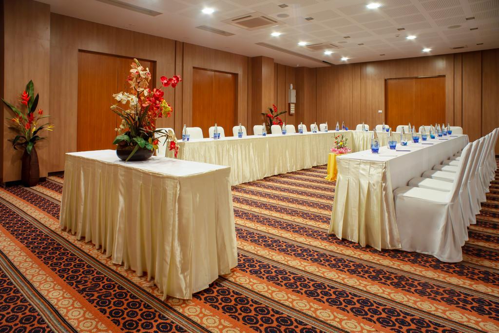 D Varee Diva Avenue Samui Hotel Chaweng Beach