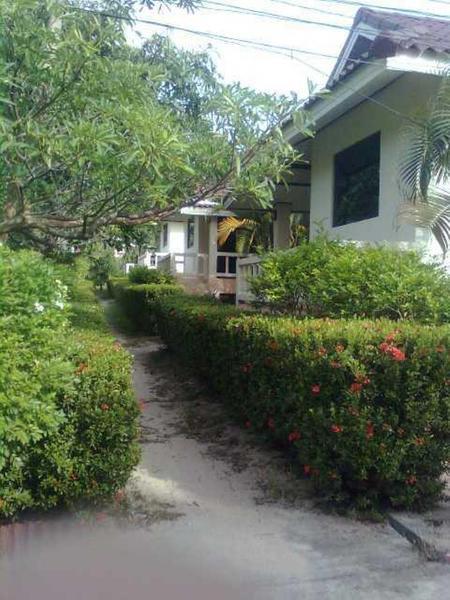 Hotel Baan Saen Sook