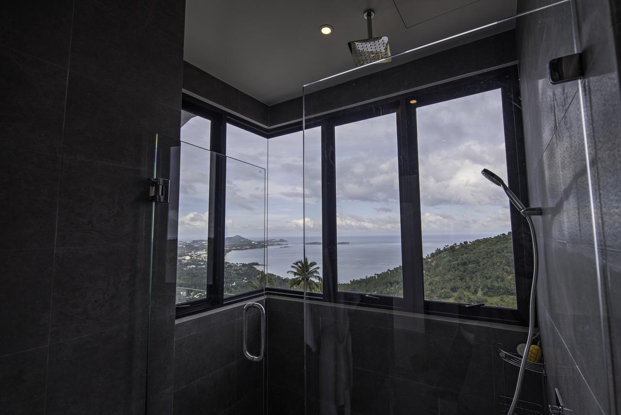 Luxury Moon Villa