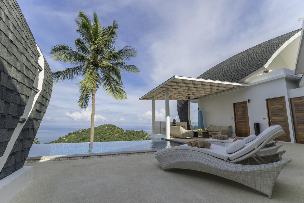 Luxury Moon