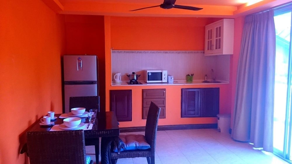 Lemon House Samui Mae Nam
