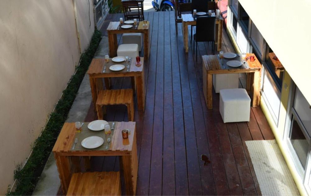 Zone6 Coworking Old 2w Hostel, Koh Samui * Bophut