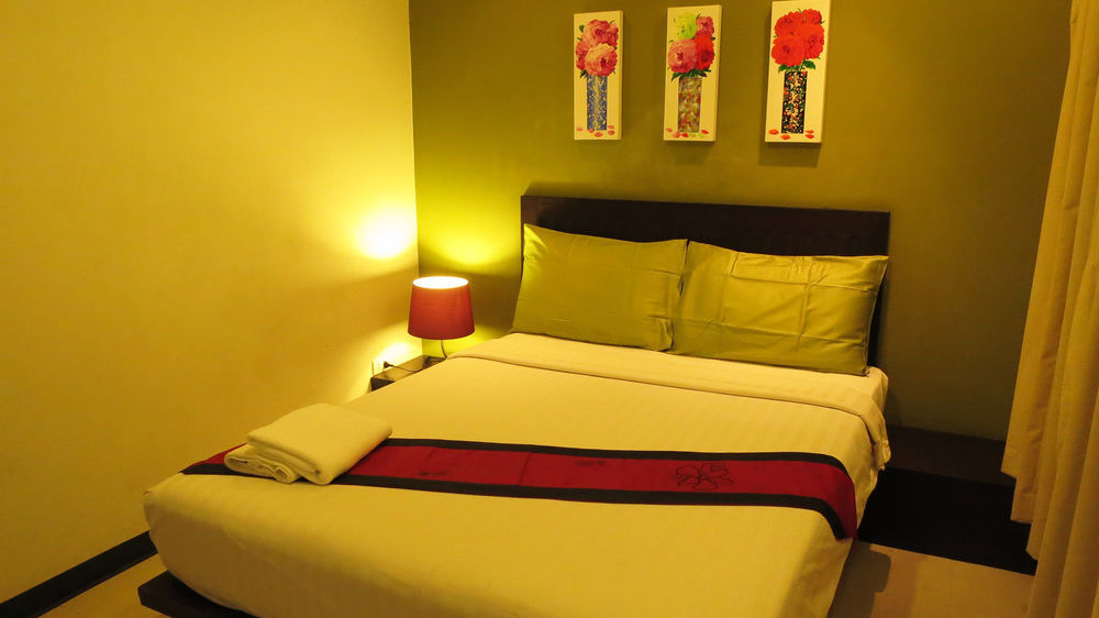 Queen Boutique Hotel 3*