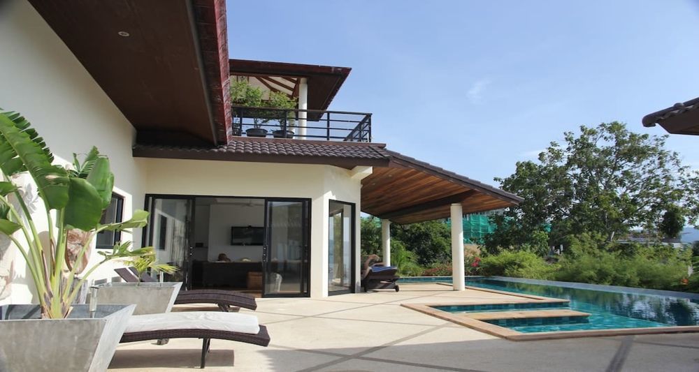 Villa 4 Bedroom Sea View Suay Paap *