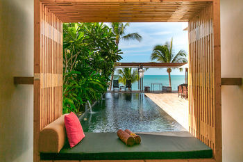 Pavilion Samui Pool 4*