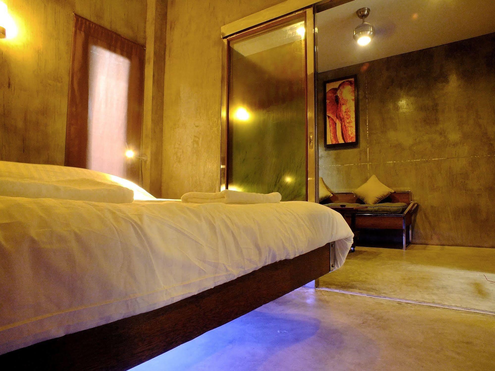The Cave Guest house 3*