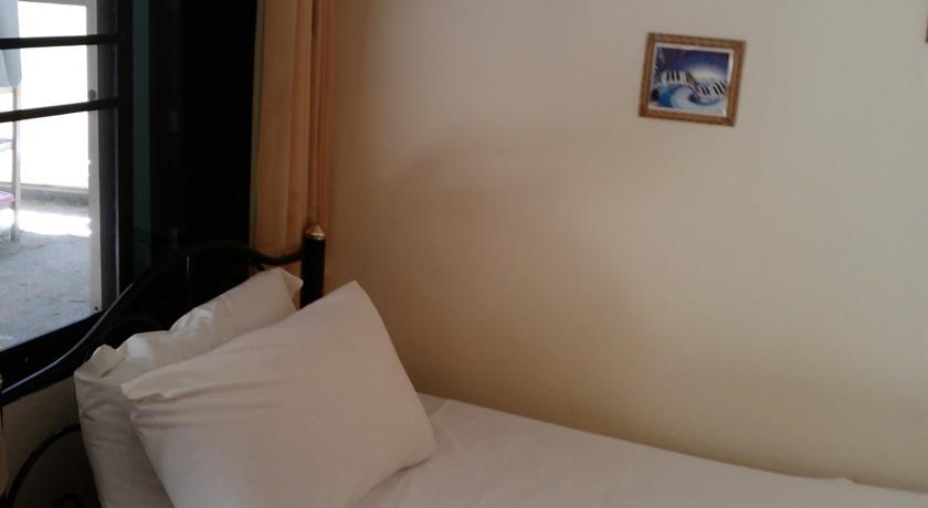 Guest house Back Packers Paradise 3*