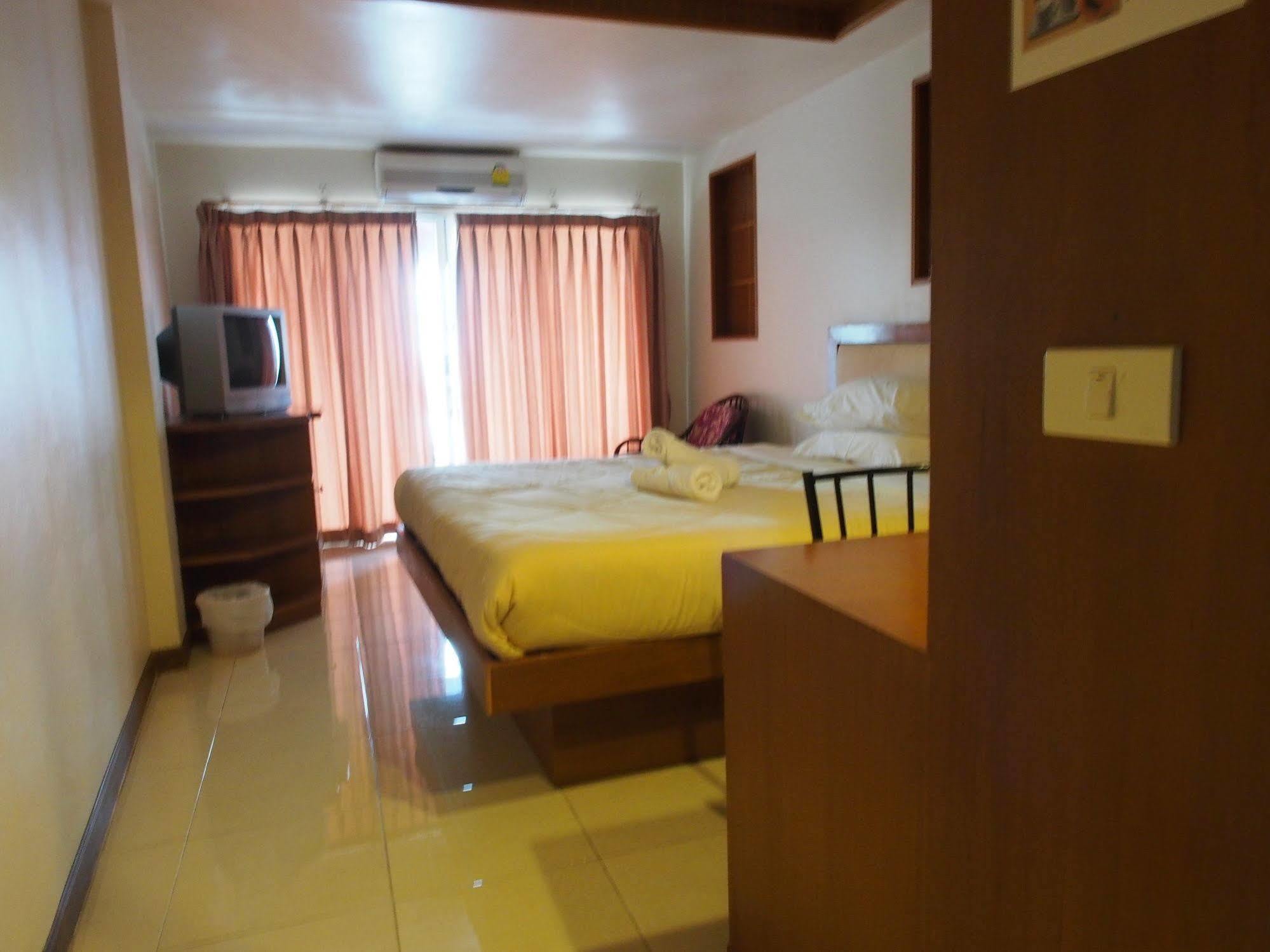 Hotel Oyo 629 Chaytalay Palace