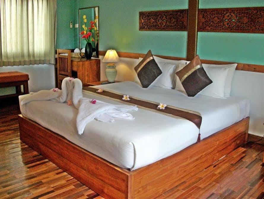 B2@samui