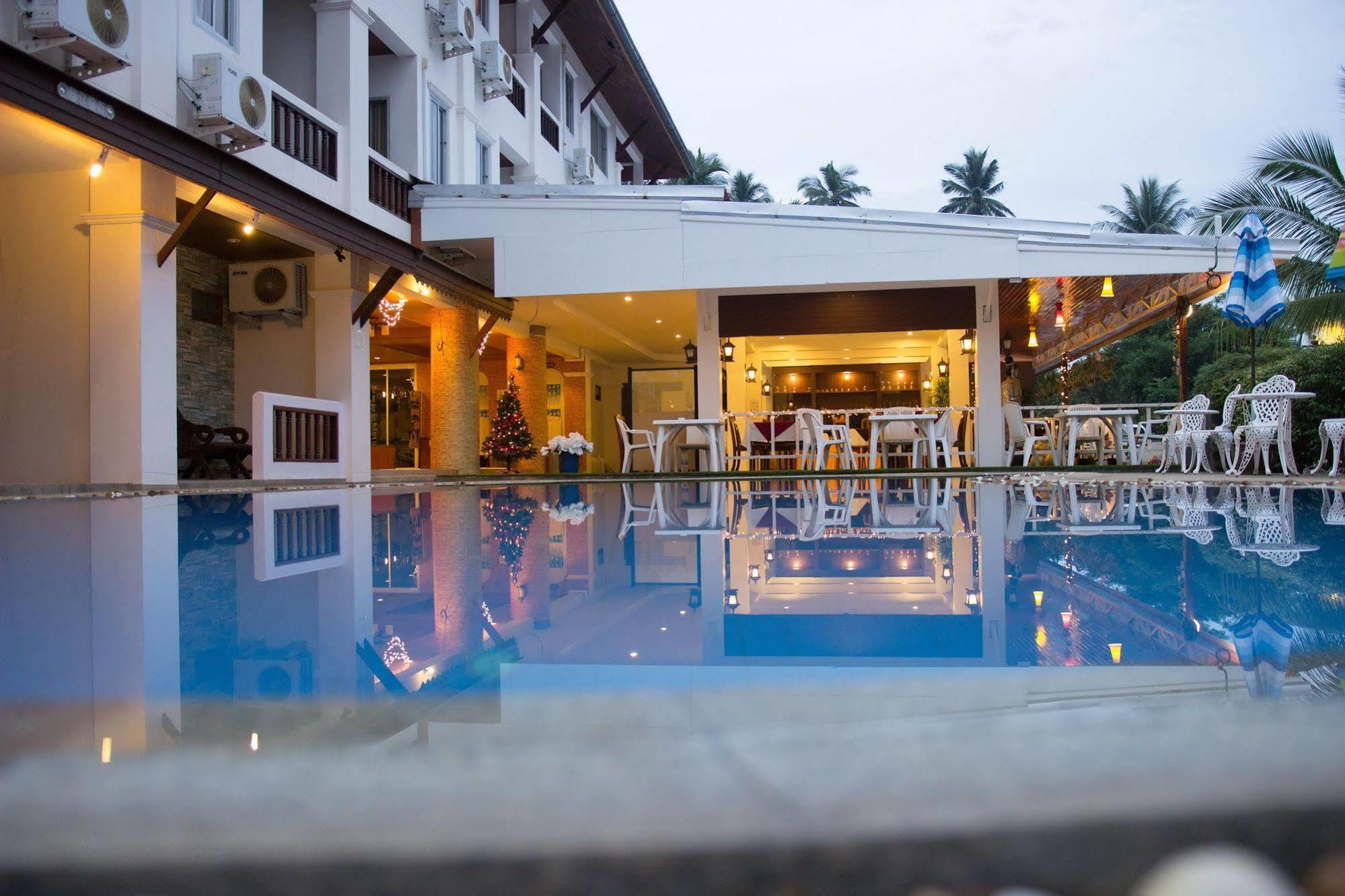 Hotel Natural Samui