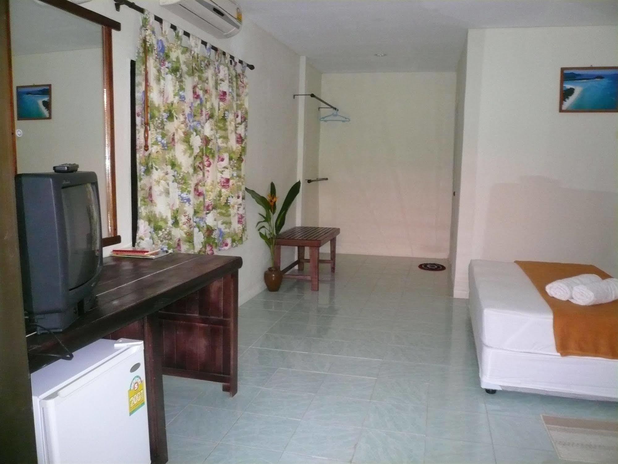 Baan 2*