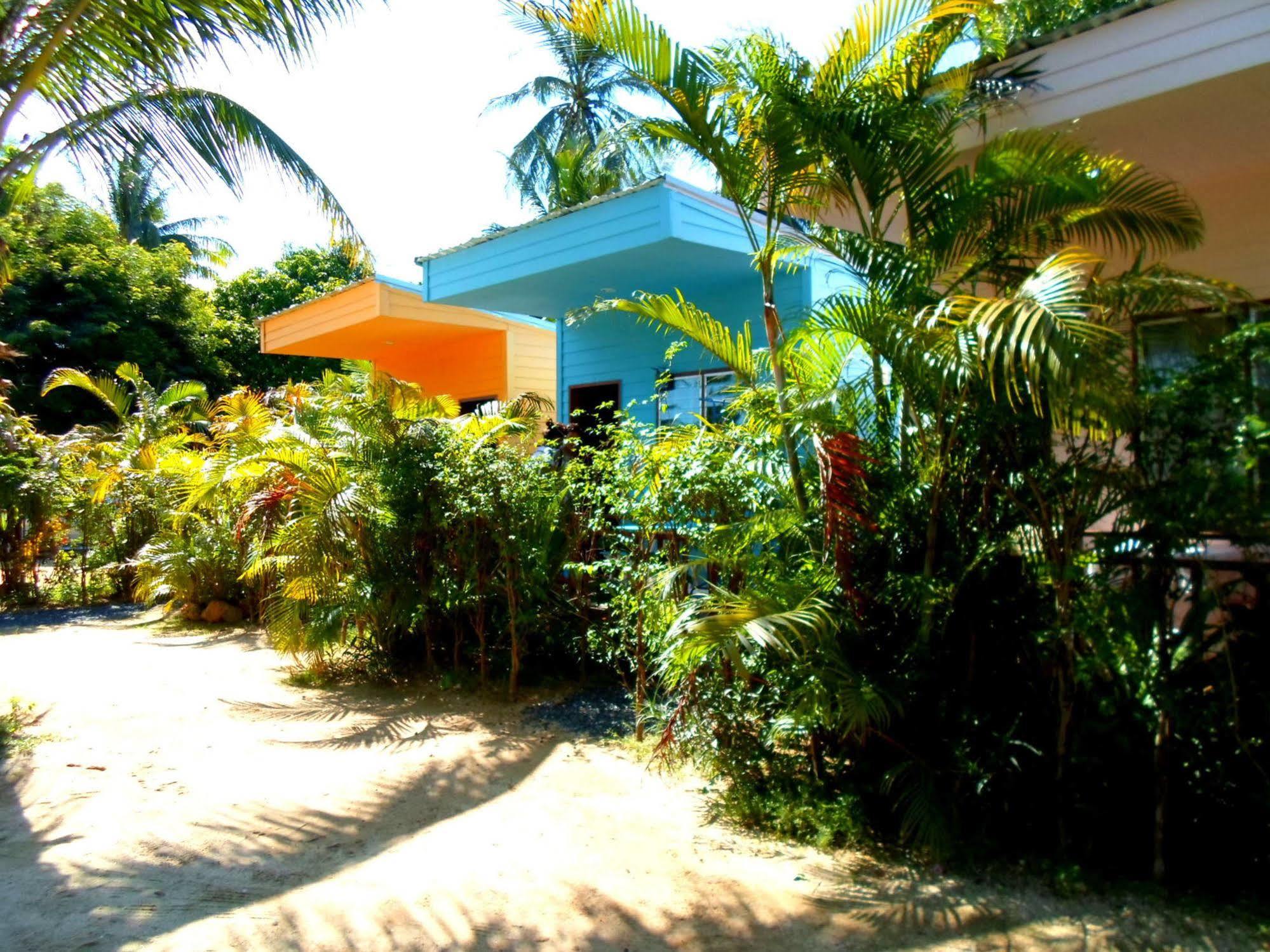 Hotel Rewadee Garden 2*
