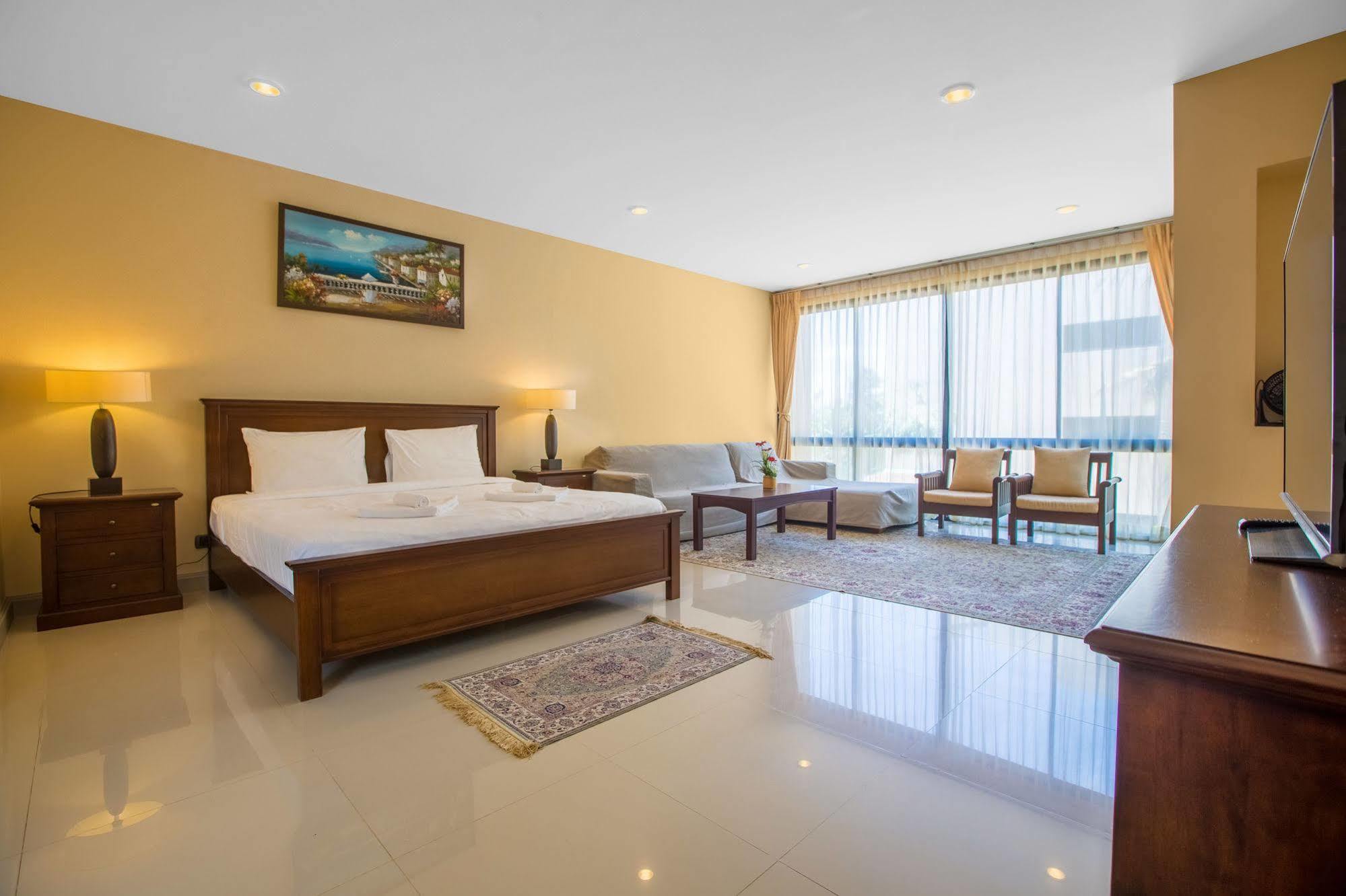 Avanta Appartement Mae Nam