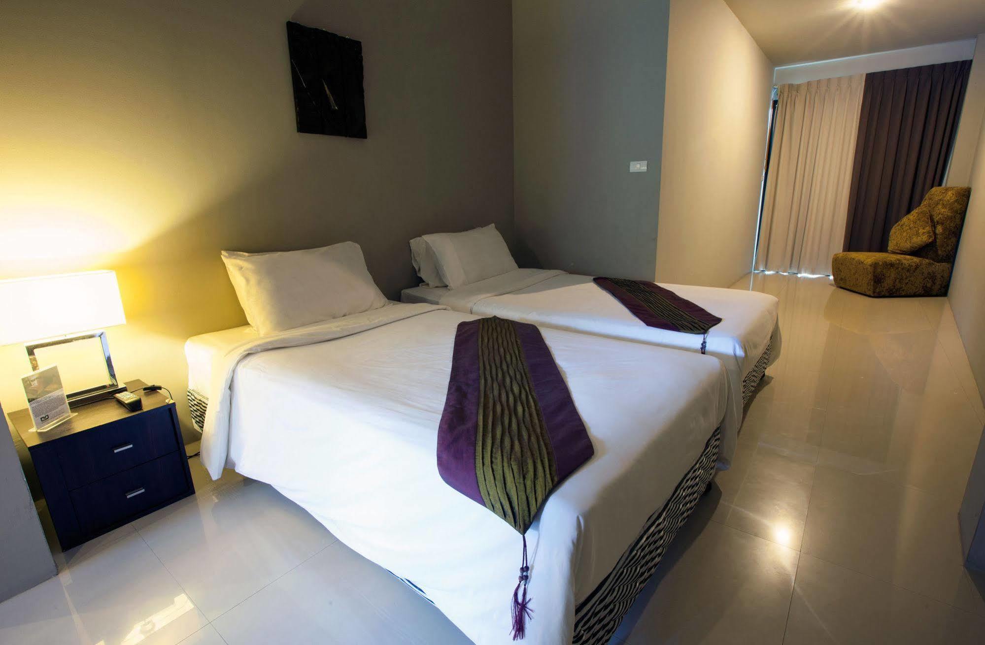 Hotel The Plaza Bang Rak Beach (Koh Samui)