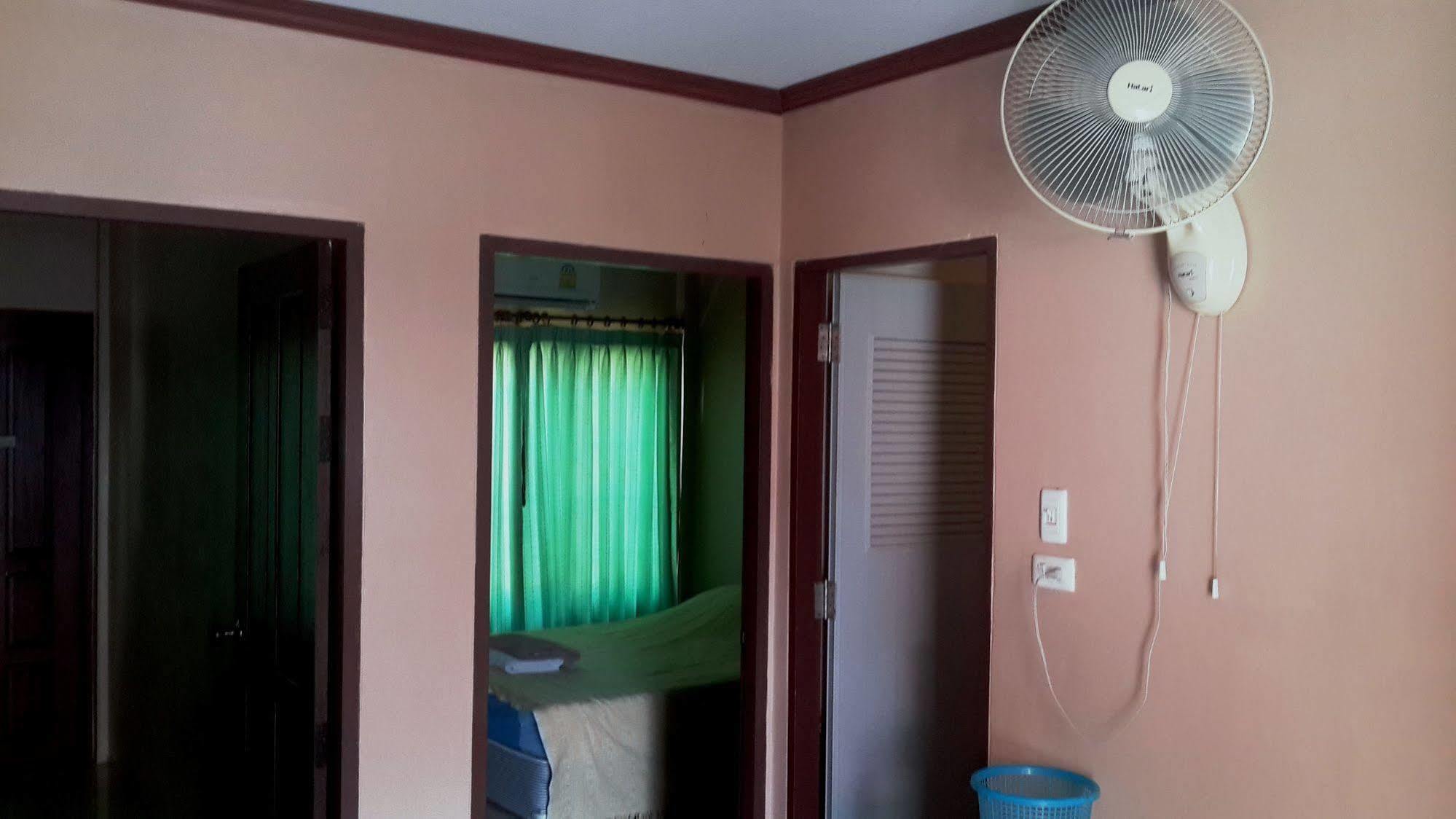 Guest house Wanchareon