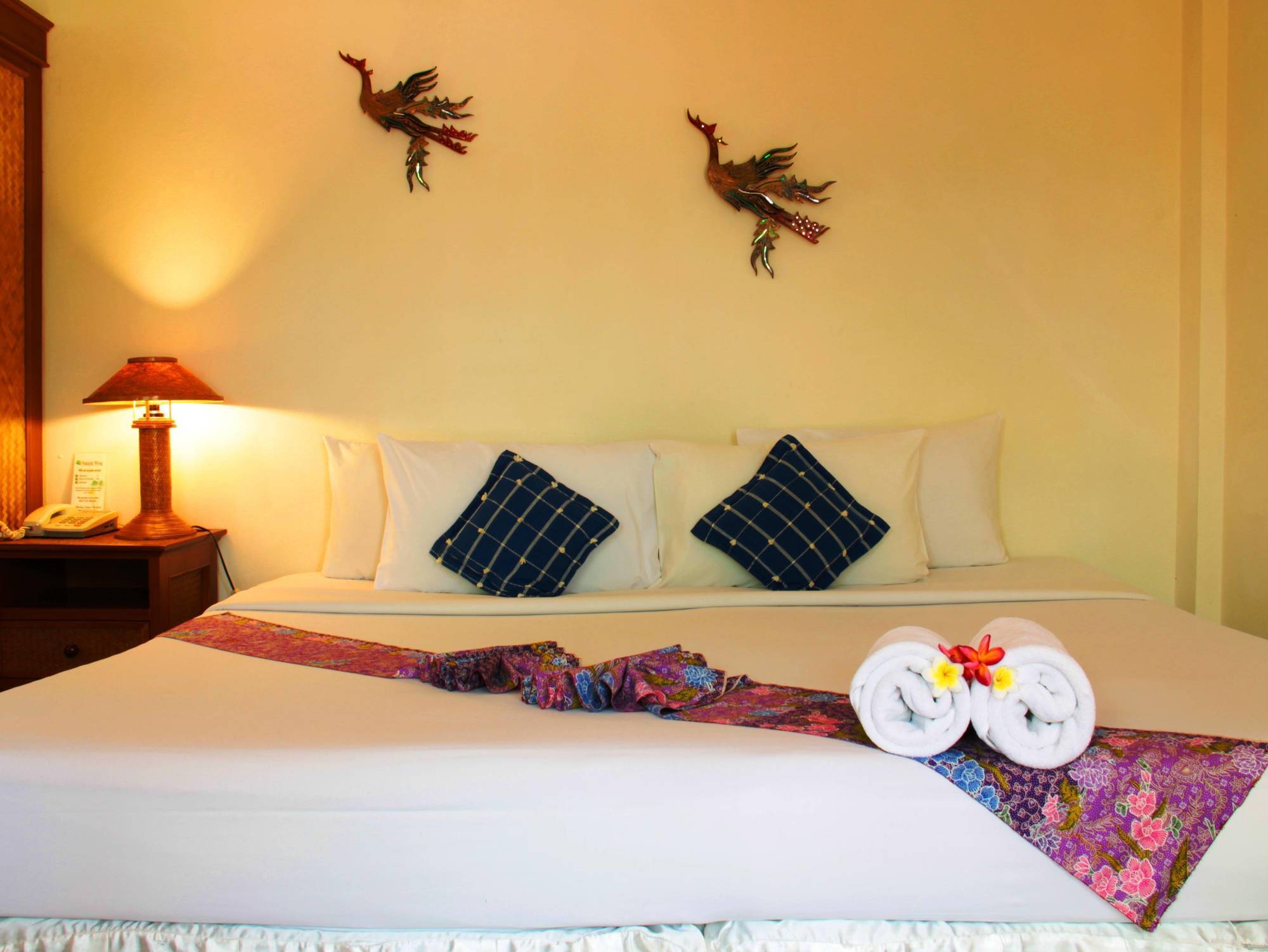 Natural Wing Health And Resort Ban Bang Po