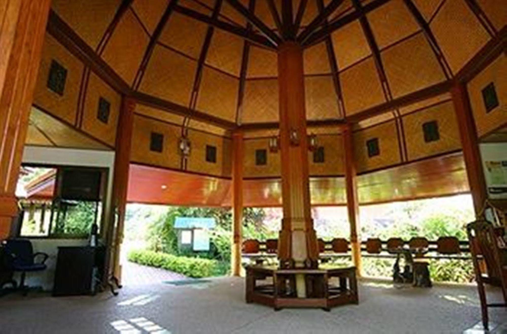 Pinnacle Samui 3* Mae Nam