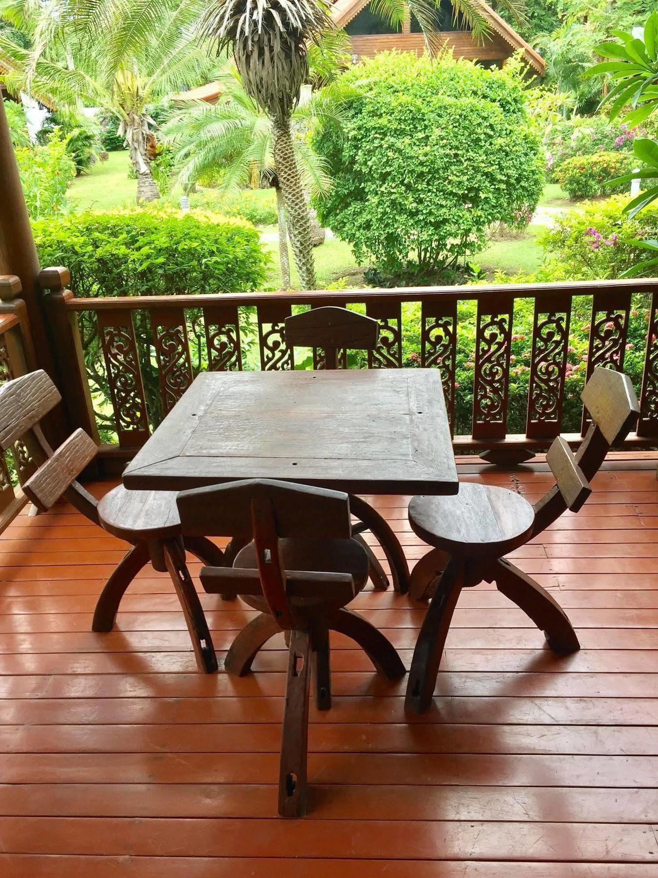 Hotel Baan Laem Noi Villa's