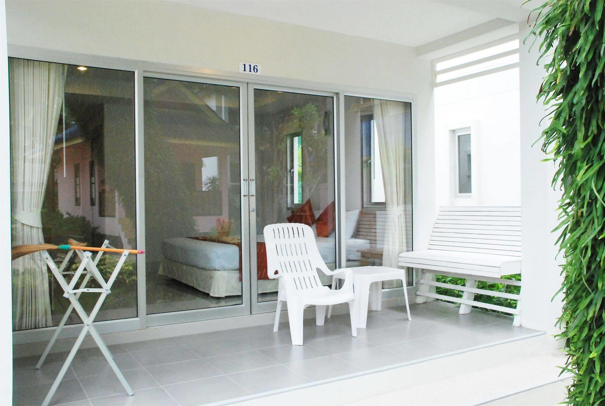 Amity Beach Hotel 2*