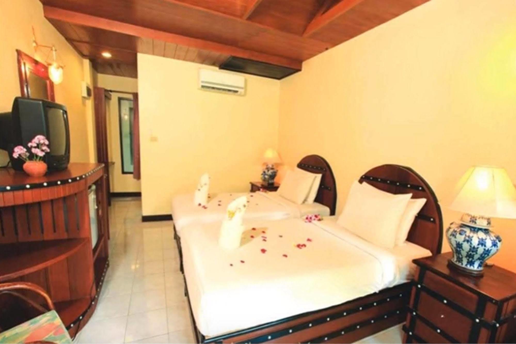 Hotel Palm Island