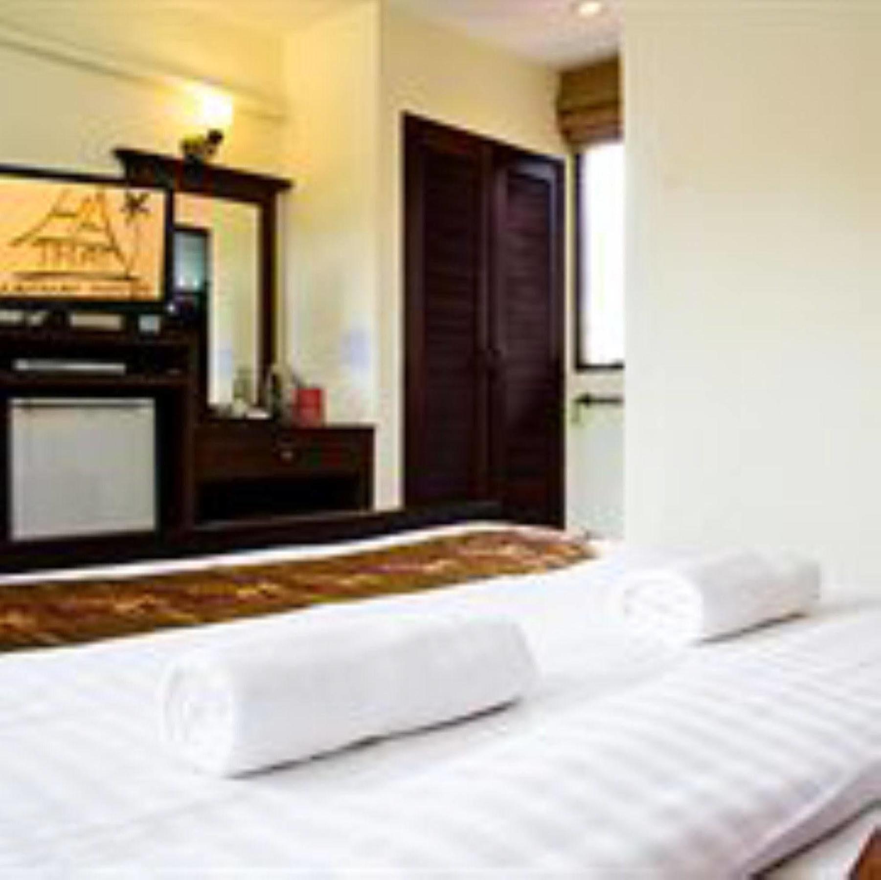 Hathai House Hotel