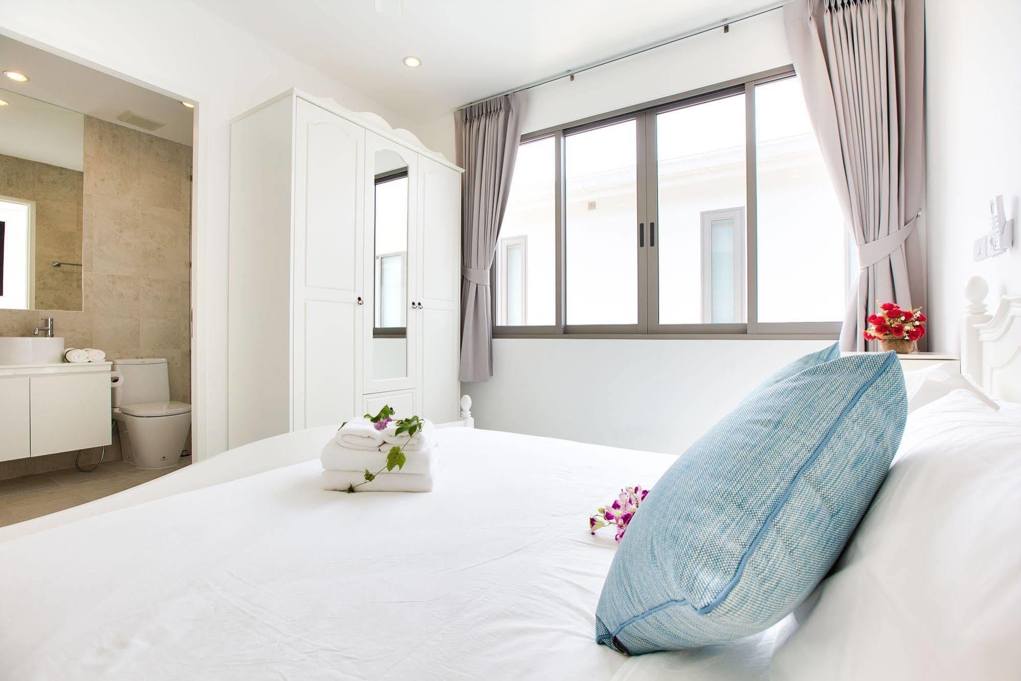 Blue Bay 4 Bedroom Pool Villa Bophut
