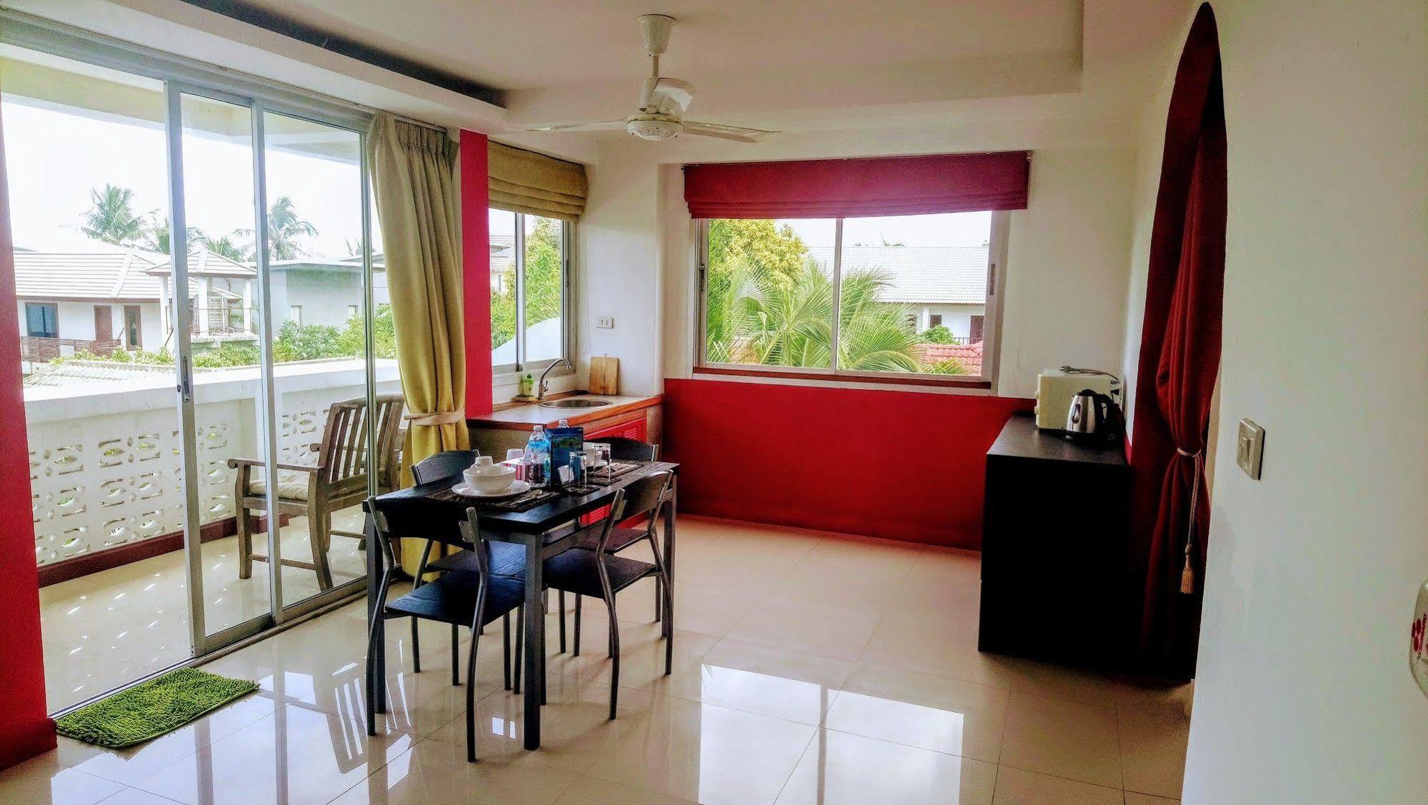Lemon House Samui Mae Nam